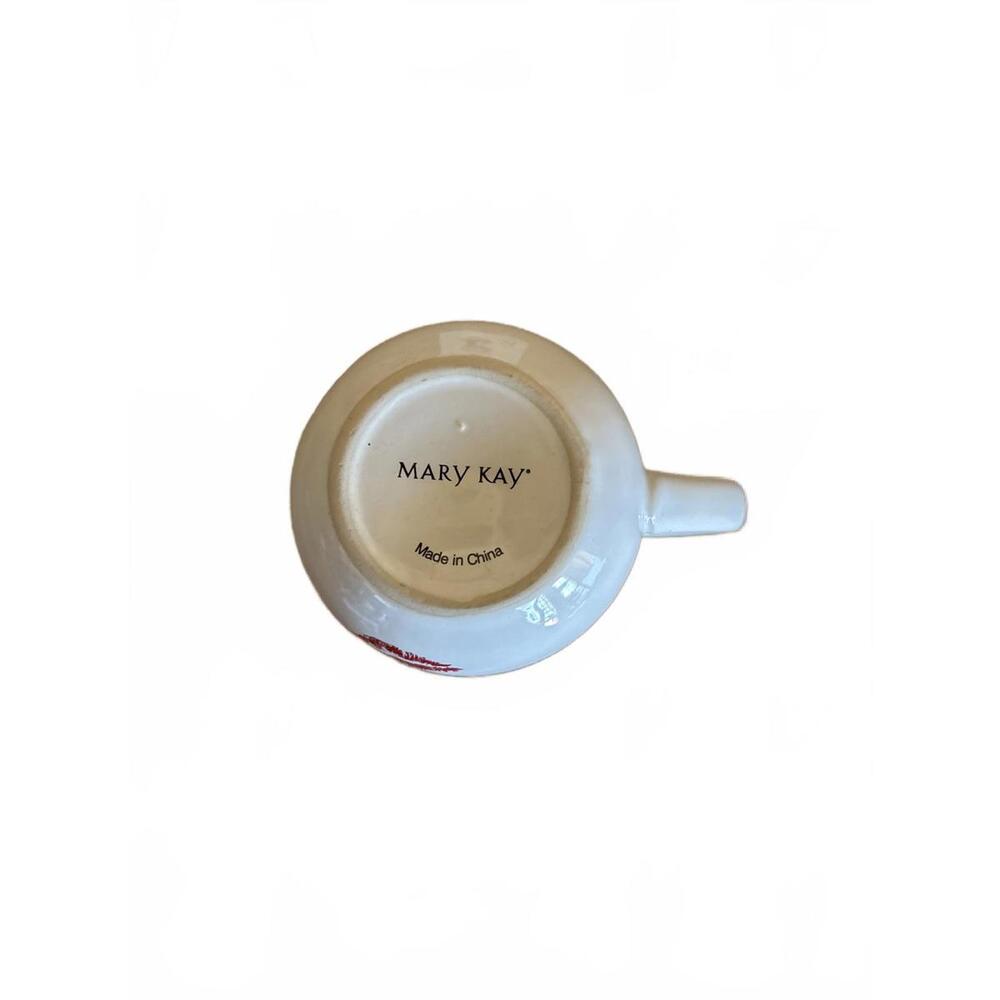 Mary Kay Kiss Print Ceramic Mug with Box - Picture 4 of 4